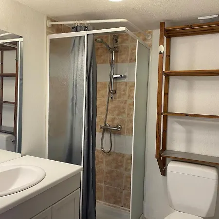 Studiot2 Au Calme Petit Jardin Proche Centre-ville 度假居 *